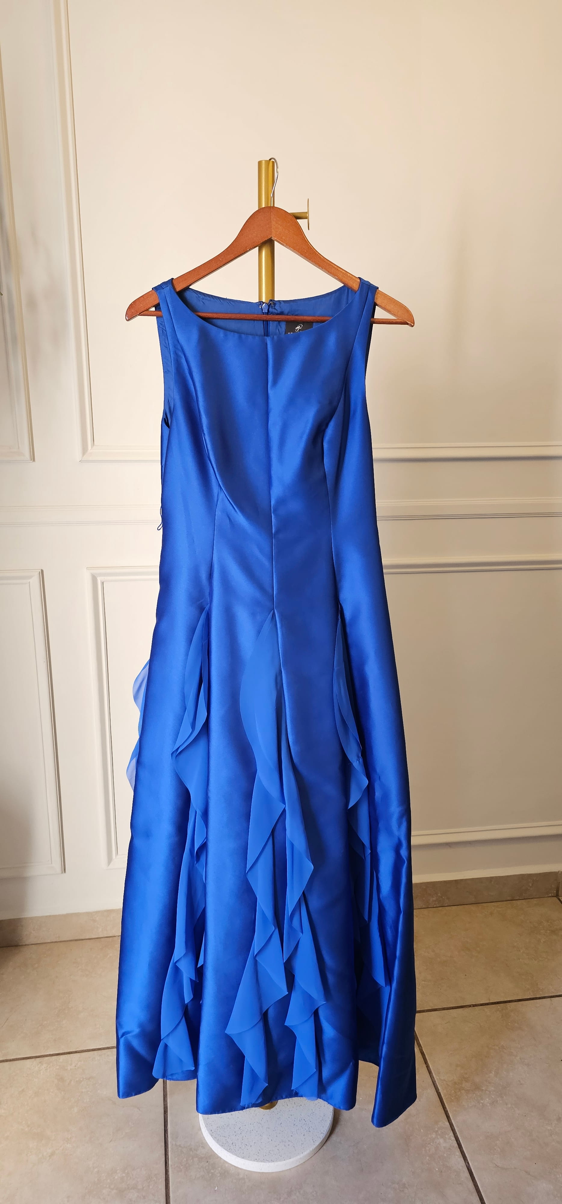 Adrianna Papell Yves Blue Mikado Chiffon Sleeveless Gown — foto 6
