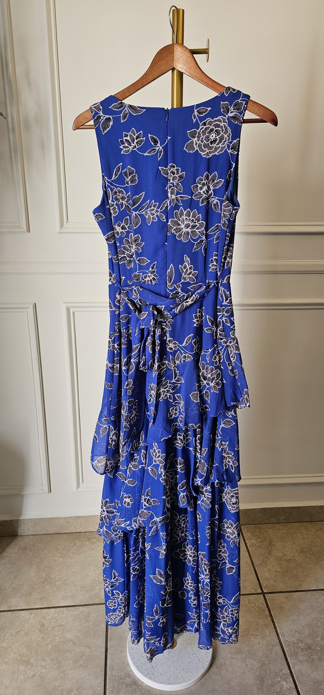 Vestidoen Capas con Estampado Floral - Jessica Howard — foto 3